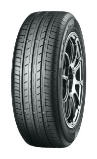  235/45R17 Yokohama Bluearth ES32A 97V TL